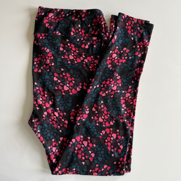 Lularoe Tall & Curvy (TC) Valentine's Leggings - Picture 1 of 2